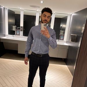 Meet your Posher, Malik